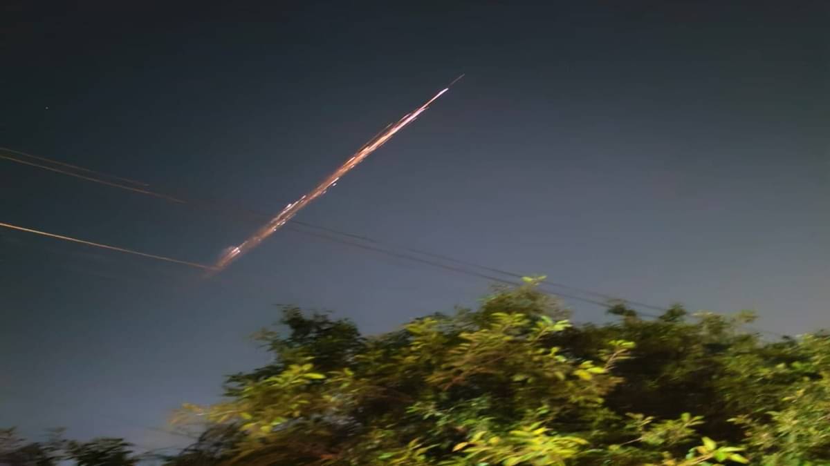 WATCH | Mysterious Object Lights Up Delhi-NCR Night Sky, Meteorite Suspected