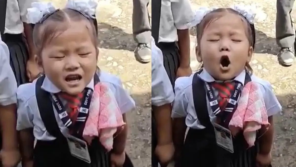 Watch: Toddler's Adorable Expressions While Singing National Anthem