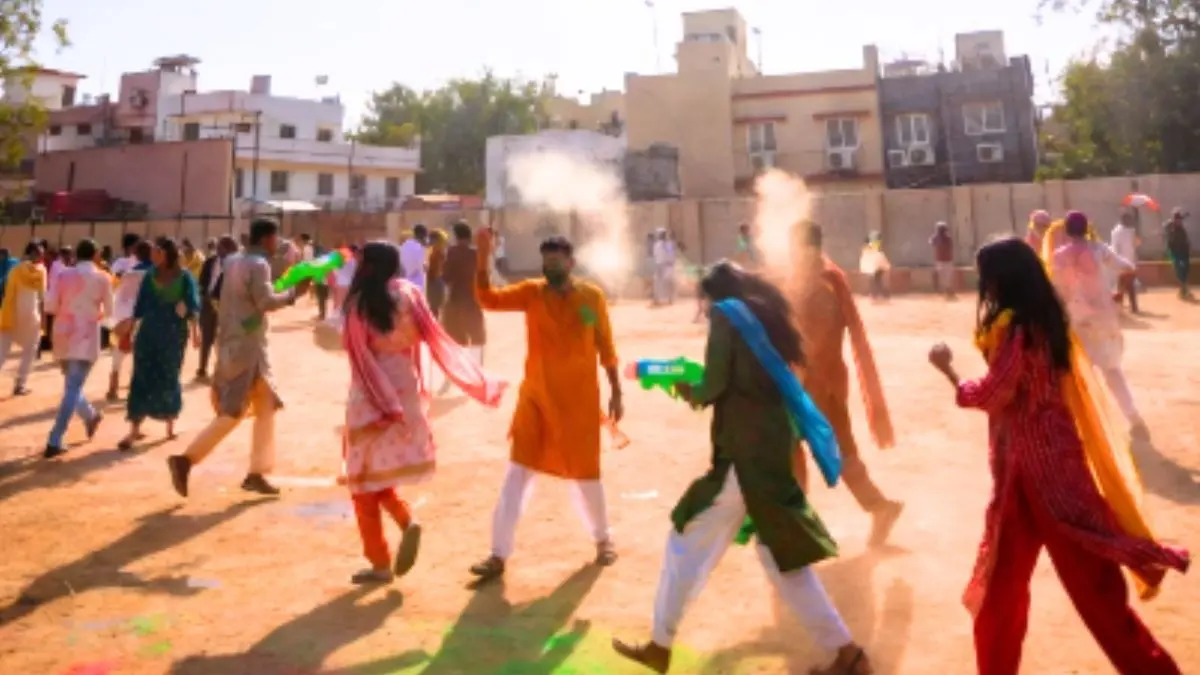 दिल्ली-NCR में होली पर कैसा रहेगा मौसम? उत्तर भारत के कई हिस्सों में सामान्य से ज्यादा रहेगा तापमान, जानें IMD का ताजा अपडेट Weather on Holi