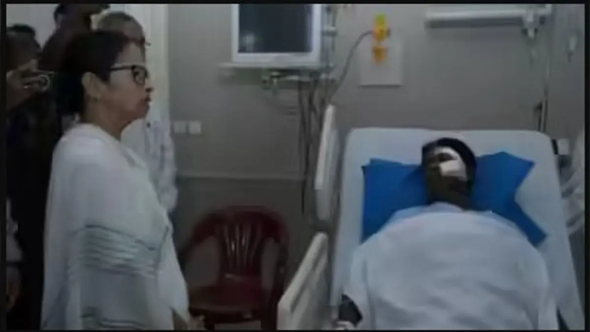 West Bengal CM said she had seen Khagen Murmu’s report and there was an injury behind his ears.