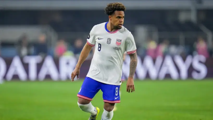 Mexico stops 7-game winless streak against the US, wins friendly 2-0 on goals by Jiménez and Huerta Weston McKennie