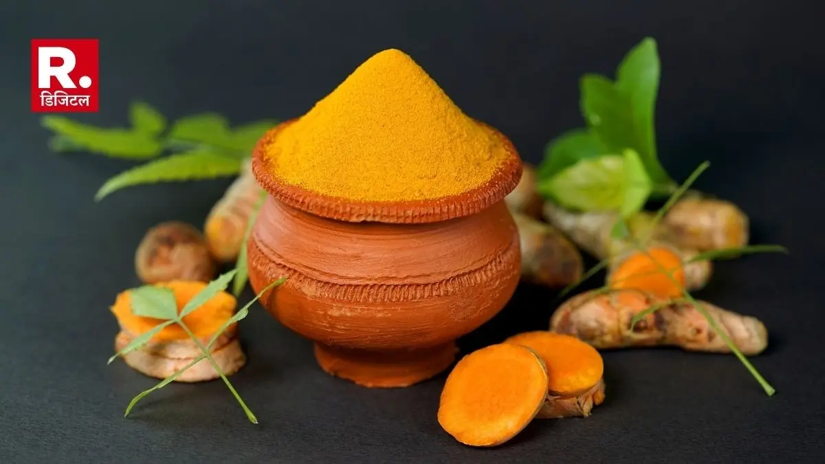 how to check fake haldi or turmeric power at home