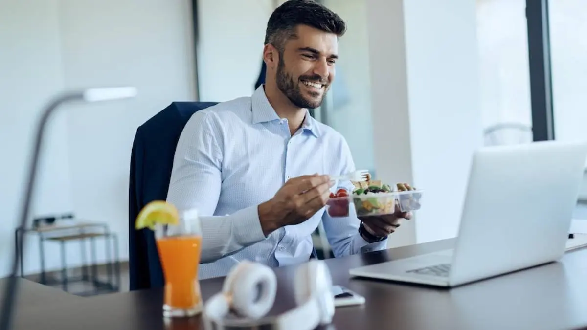 What is the best diet for working in an office
