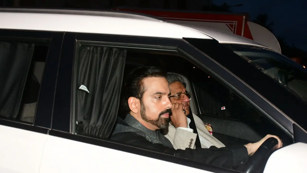 Sonakshi Sinha's Brothers Luv, Kush Snapped For The First Time Since Wedding Announcement Sonakshi's brother