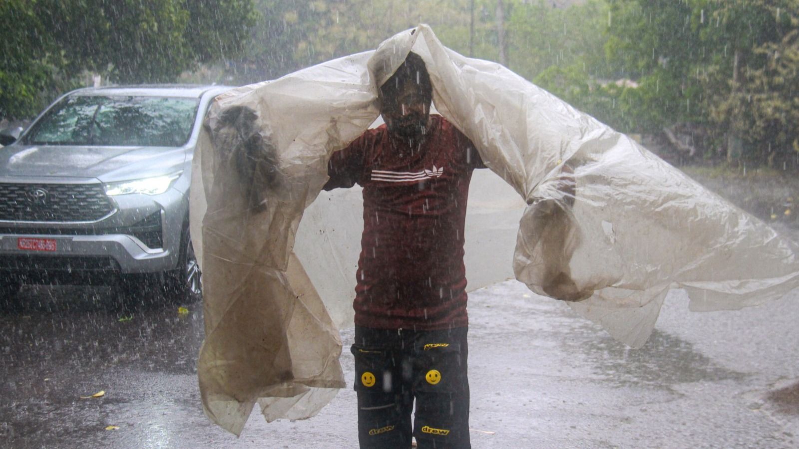 Heavy rainfall in Delhi NCR 