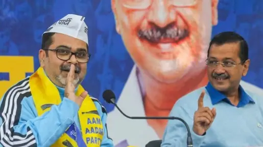 Awadh Ojha, Arvind Kejriwal