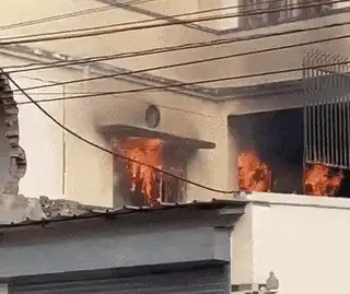 Massive Fire Breaks Out at Mafia-Don Atiq Ahmed's Office in Prayagraj