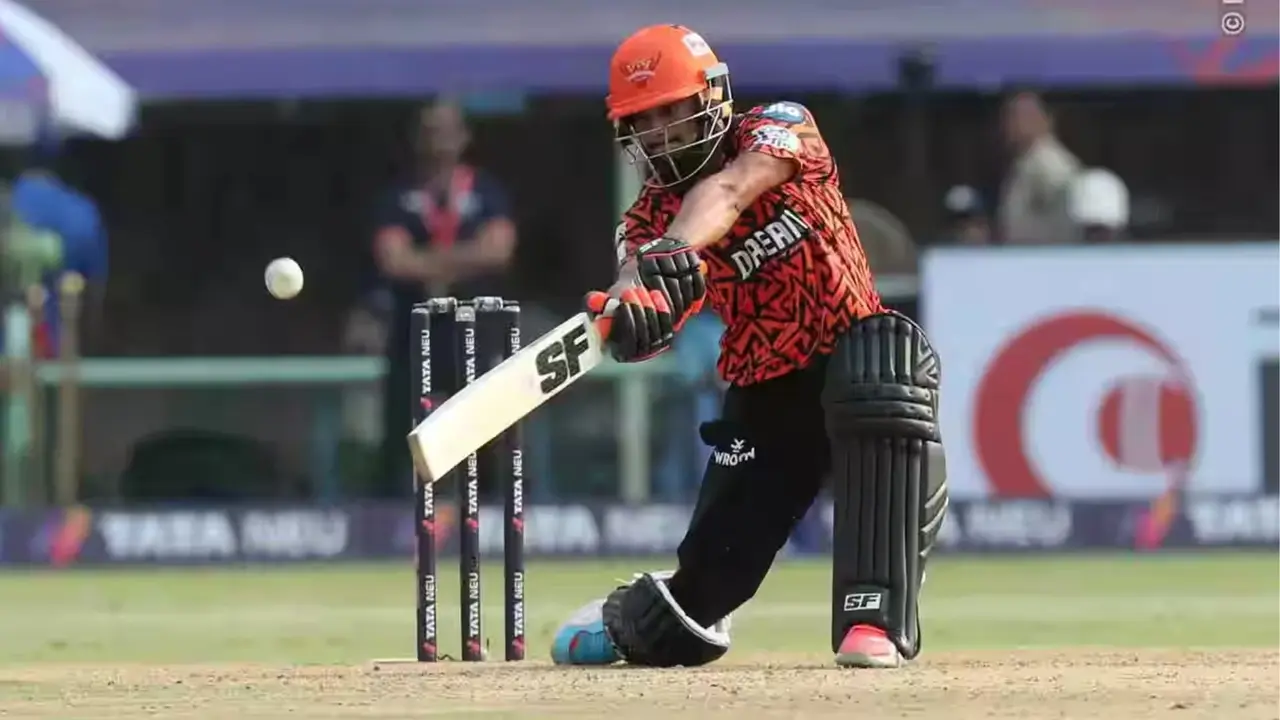 Who is Aniket Verma lost his mother in childhood uncle sacrifice hits sixes at will against delhi capitals