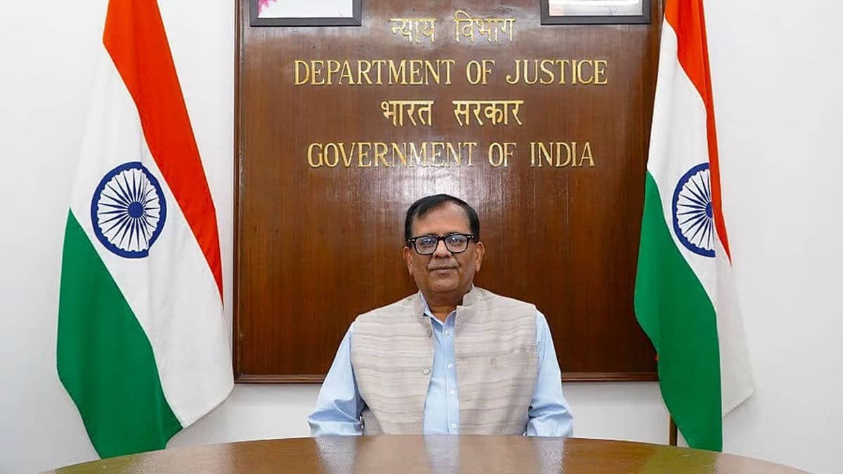 Who Is Raj Kumar Goyal? Former IAS Officer Set to Take Oath as India’s New Chief Information Commissioner on Dec 15