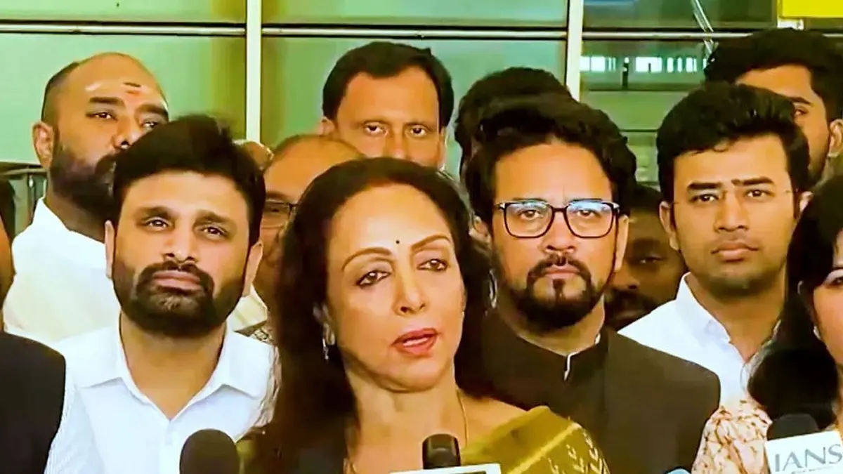 'Who Will Take the Blame for the Lives Lost?': NDA-BJP Delegation Points Fingers, Demands Supreme Court Probe into Karur Stampede 'Who Will Take the Blame for the Lives Lost?': NDA-BJP Delegation Points Fingers, Demands Supreme Court Probe into Karur Stampede