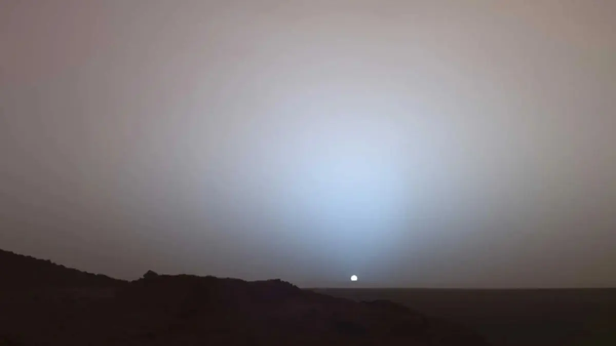 Why Does Sunset on Mars Looks Blue? Know Scientific Reason Behind Mars’ Mysterious Twilight Why Does Sunset on Mars Looks Blue? Know Reason Behind Mars’ Blue Sunset