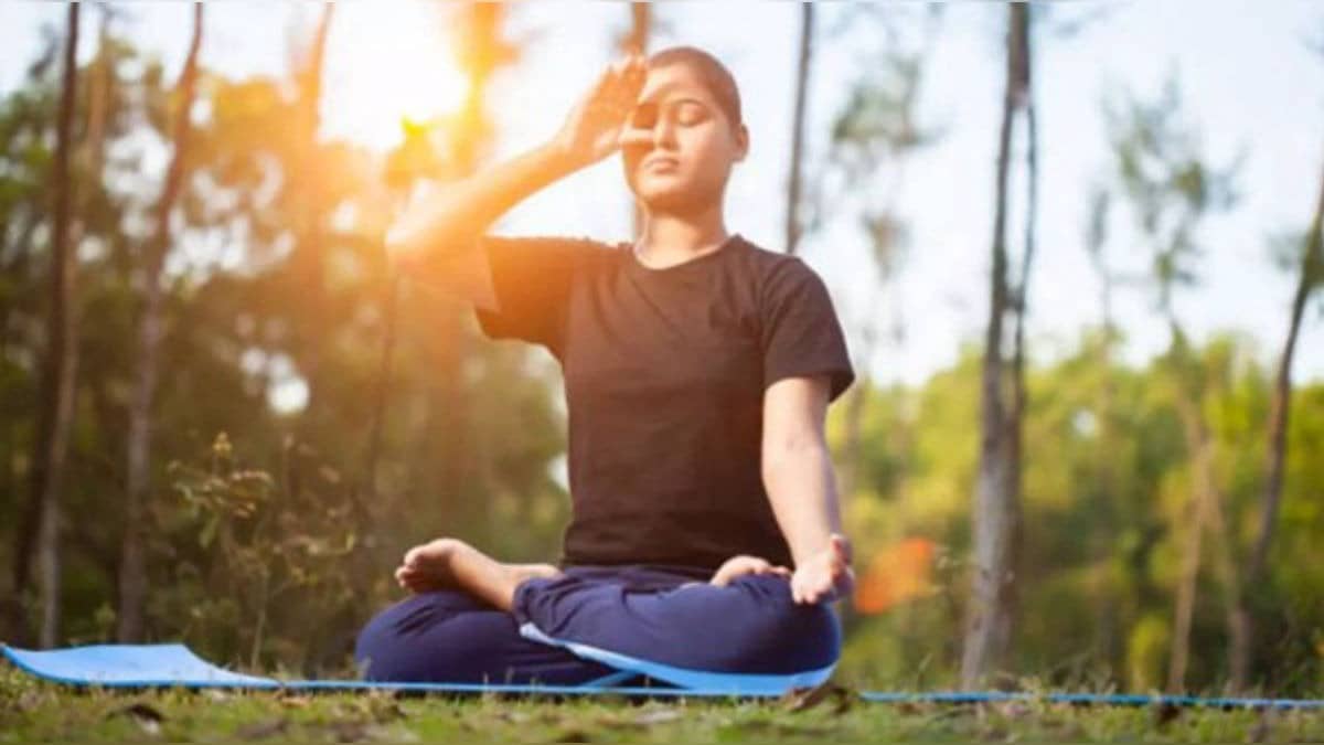 Why Everyone Should Practice These 5 Pranayamas Every Morning | Guidance by Swami Ramdev