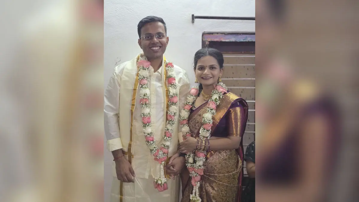 Why IAS, IPS Officers' Simple Wedding Is Being Lauded By Internet