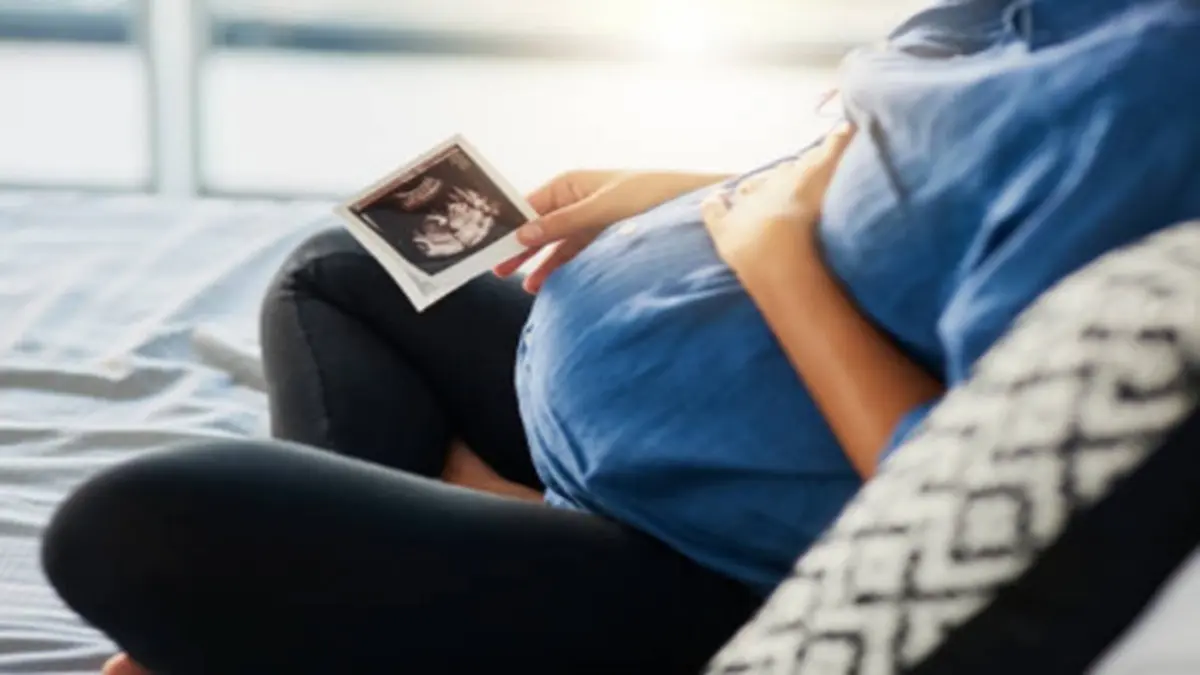 Why Pregnant Women Should Take Special Care of Their Eyes? Doctor Explains