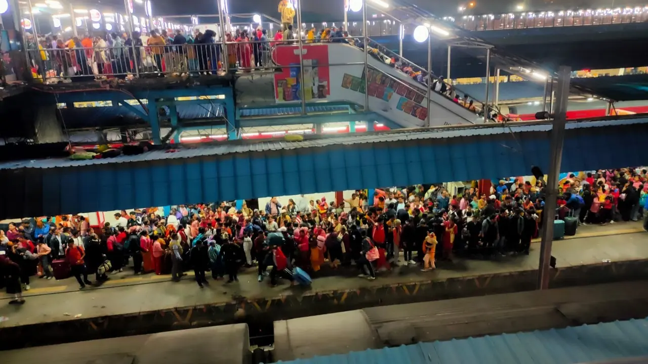 Why Stampede-Like Situation Occurred At New Delhi Railway Station