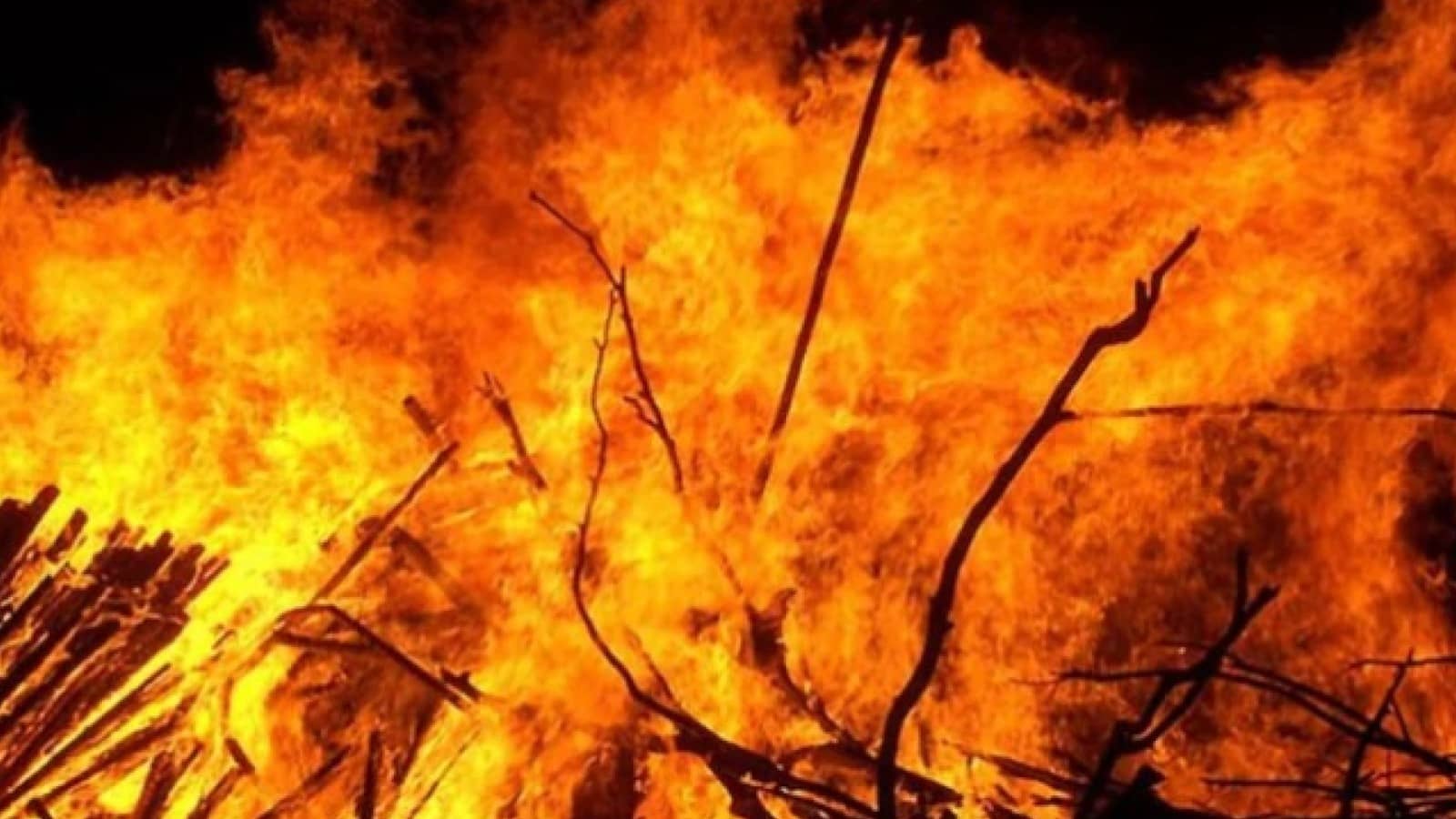 Witch-Hunt Horror in Assam: Couple Killed After House Set on Fire in Karbi Anglong Over Superstition