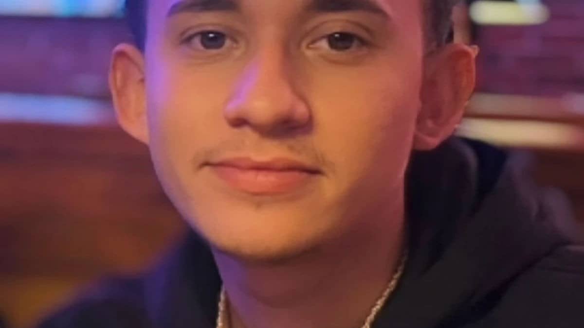 Witness who saw friend fatally shot by immigration agent in Texas last year dies in car accident