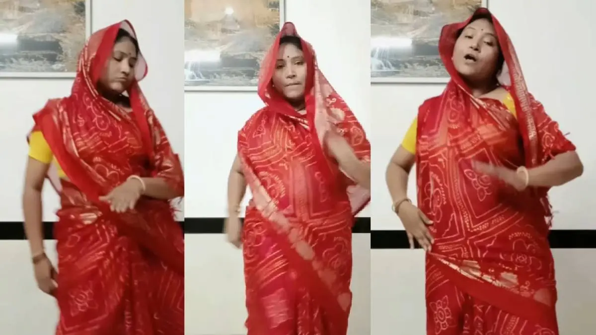 Women dances on Shakira's Song