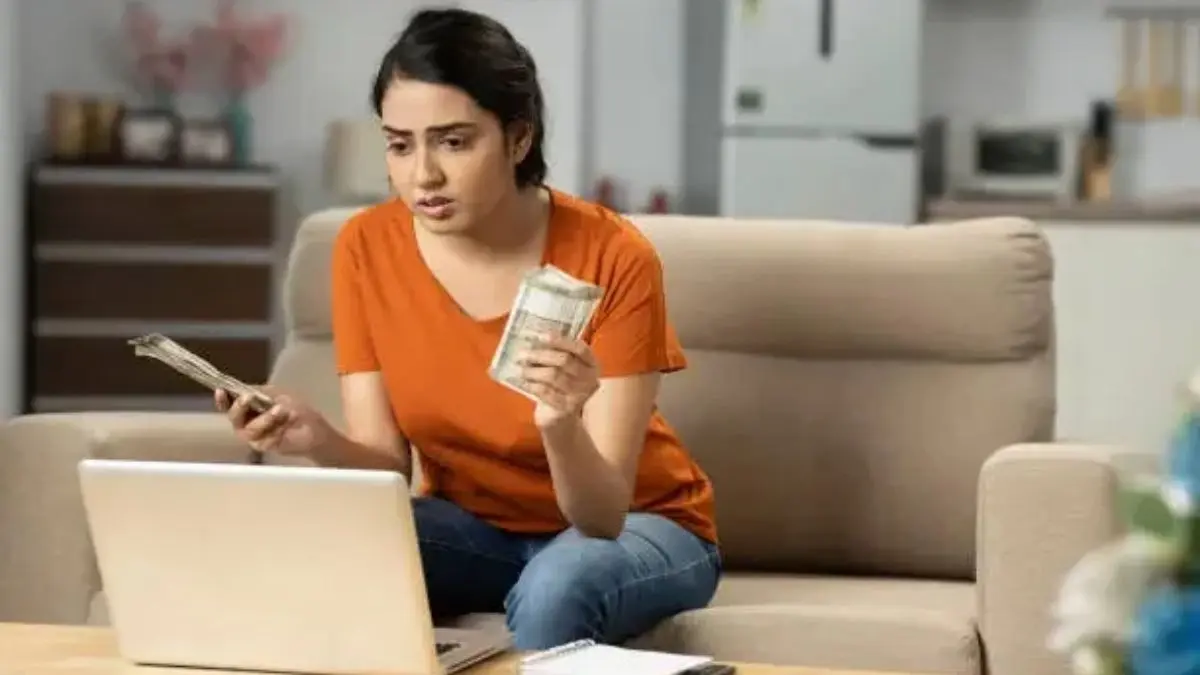 women experts in earning money 