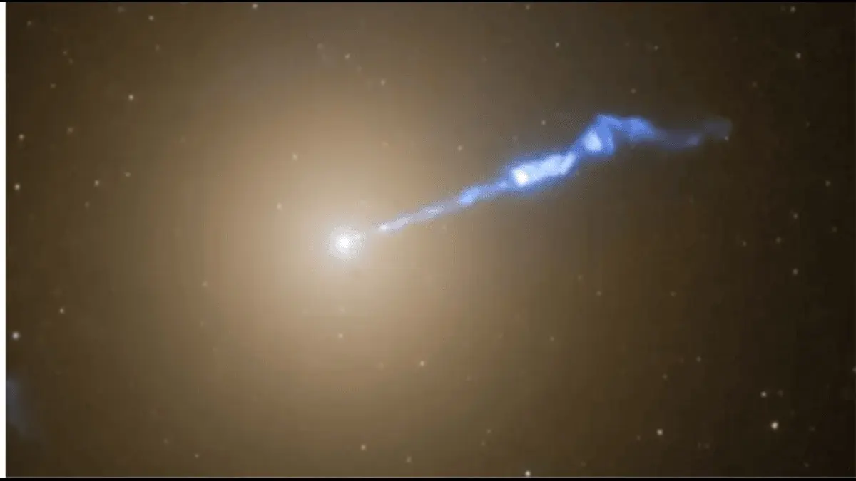 M87: Astronomers Trace 3,000-Light-Year 'Cosmic Blowtorch' To Its Source | WATCH x