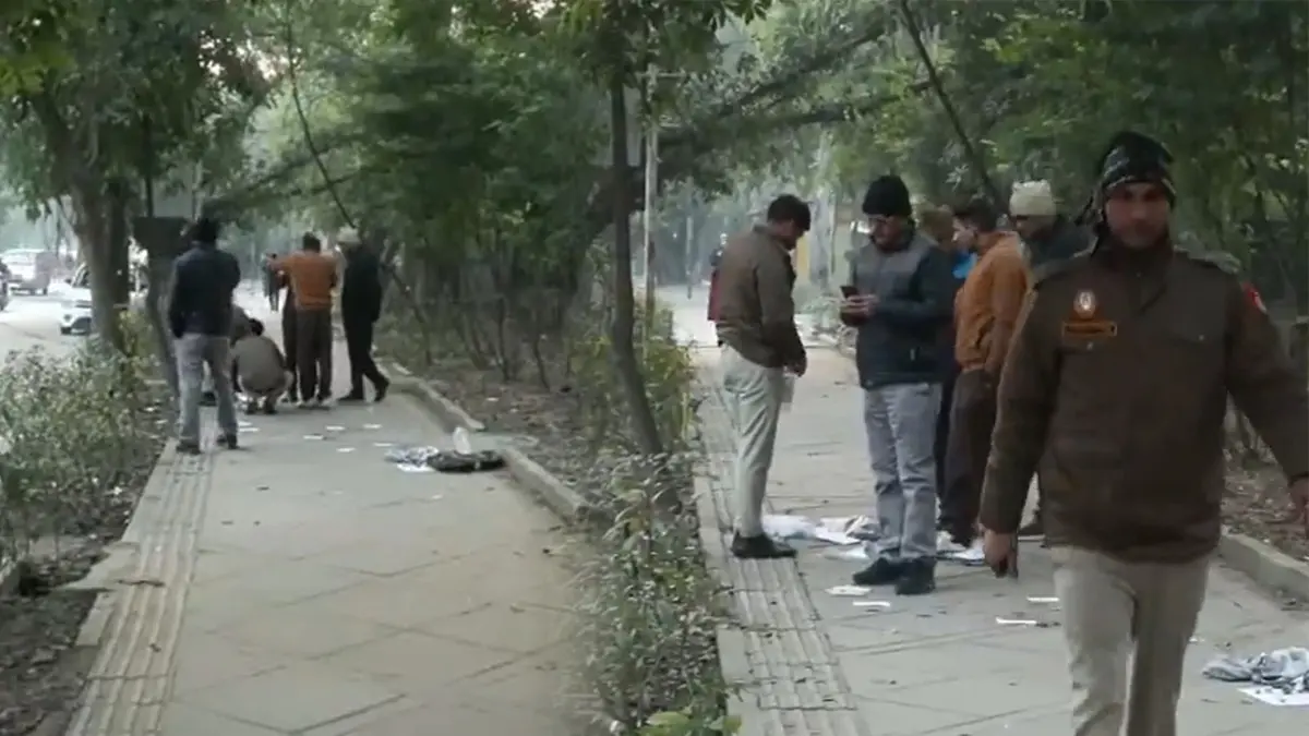 Caught on Camera: Delhi Police Nab ‘Darinda’ And Accomplice After RK Puram Shootout X