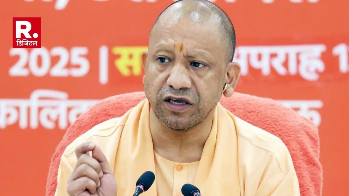 Yogi Adityanath government of UP will give bonus to state employees on Diwali