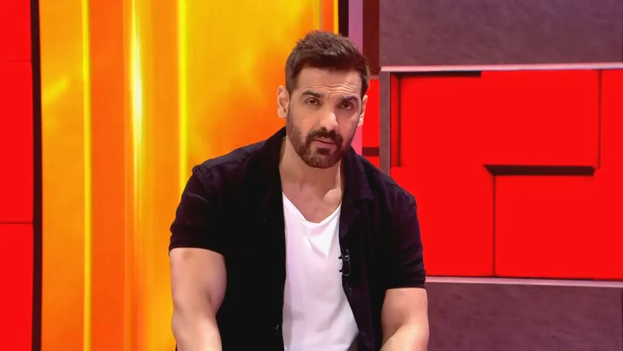 John Abraham: जॉन अब्राहम ने मुंबई में खरीदा 84 करोड़ का आलीशान बंगला, स्टांप ड्यूटी में ही चुका दिए इतने करोड़ रुपये john abraham