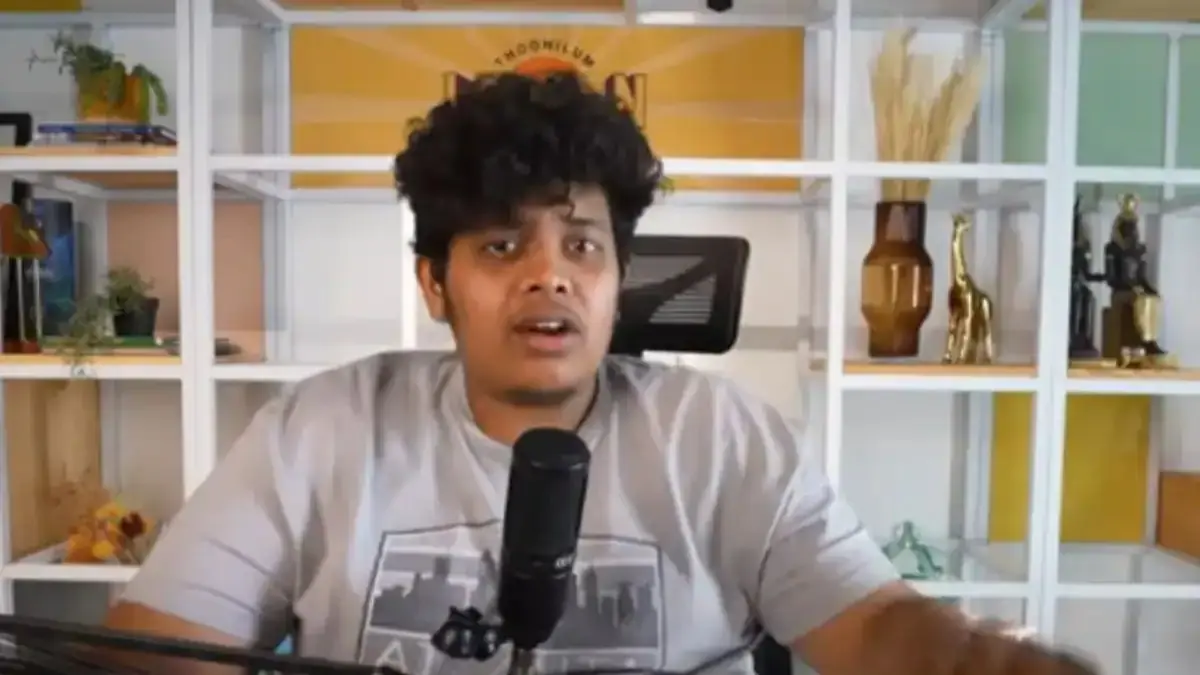 YouTuber Faces Backlash After Posting Video of Cutting Baby's Umbilical Cord YouTuber Faces Backlash After Posting Video of Cutting Baby's Umbilical Cord