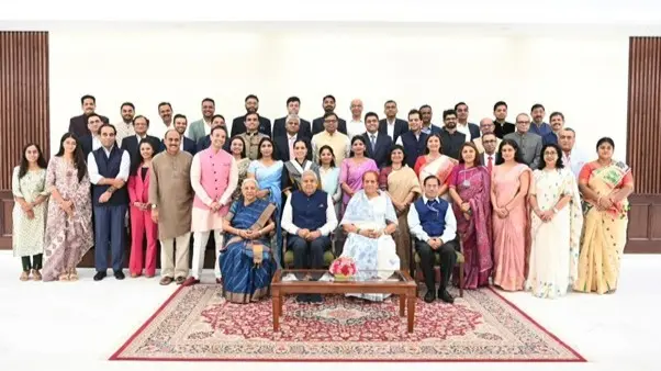 Amitabh Shah of Yuva Unstoppable celebrates transformation of 6000+ schools at VP Enclave Yuva Unstoppable