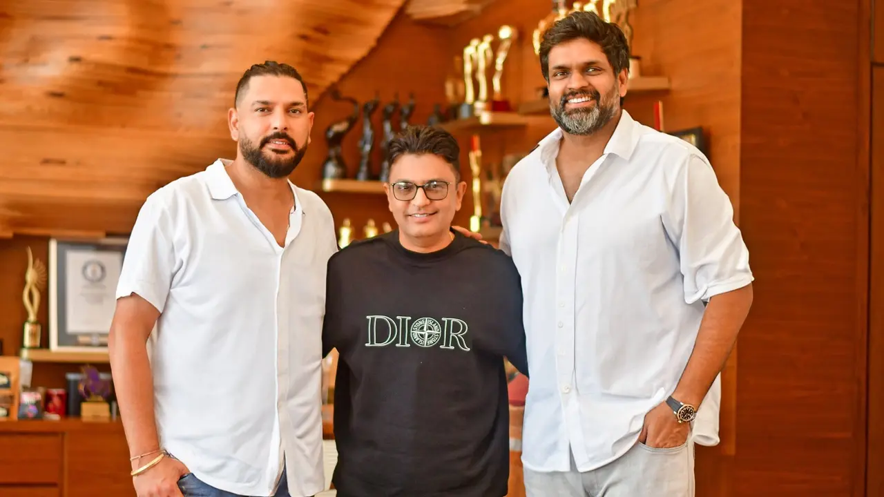 Yuvraj Singh with Bhushan Kumar and Ravi.
