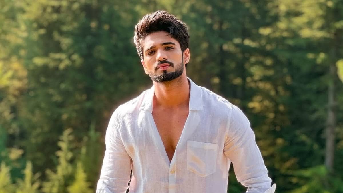 Zeeshan Khan Accident