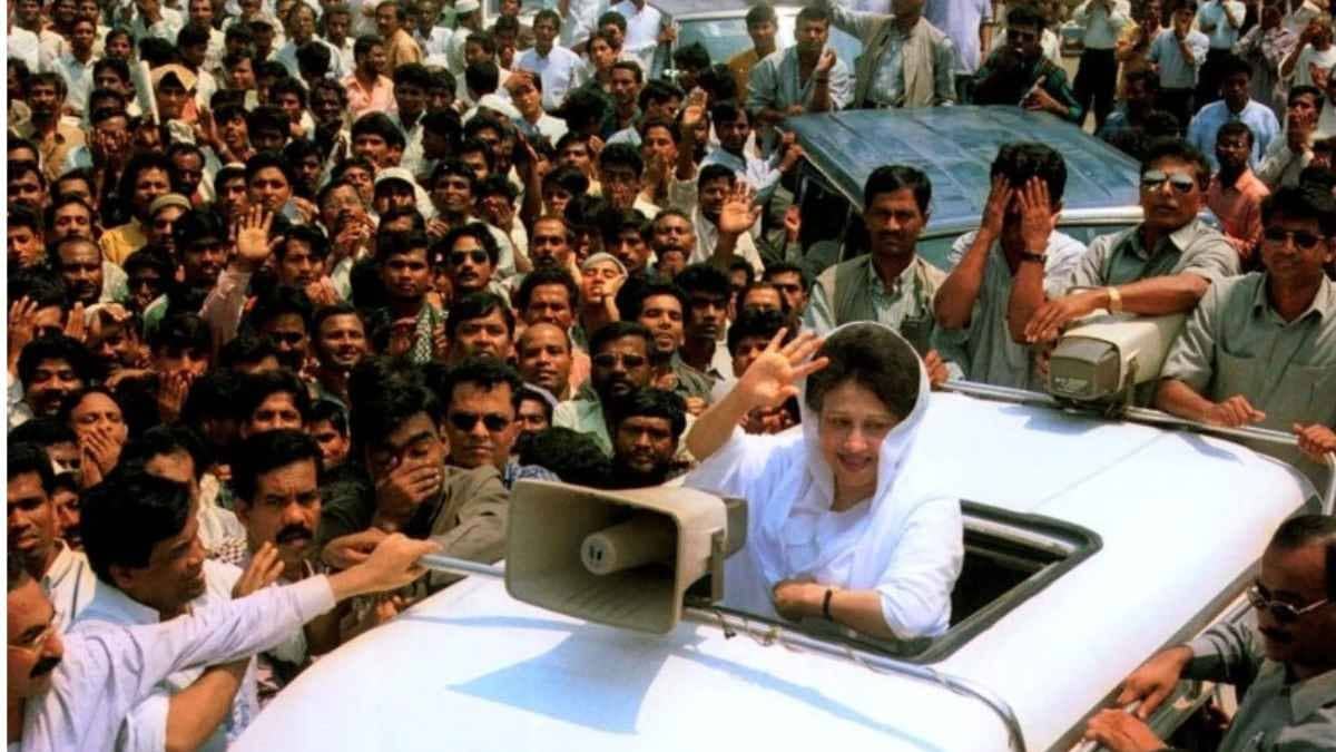 'Nation Lost A Great Guardian': Muhammad Yunus' Condolence Message On Khaleda Zia's Death 