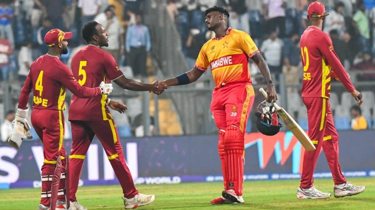 T20 World Cup 2026: वेस्टइंडीज ने जिम्बाब्वे को 107 रन से रौंदा, शिमरन हेटमायर चमके, टीम इंडिया की मुसीबत बढ़ी