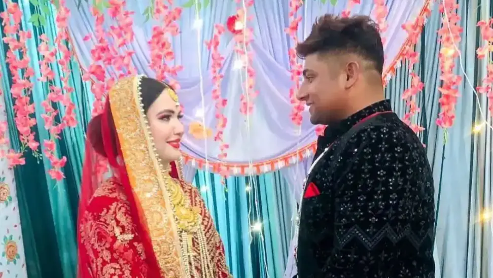 Sarfaraz khan wife Romana Jahur