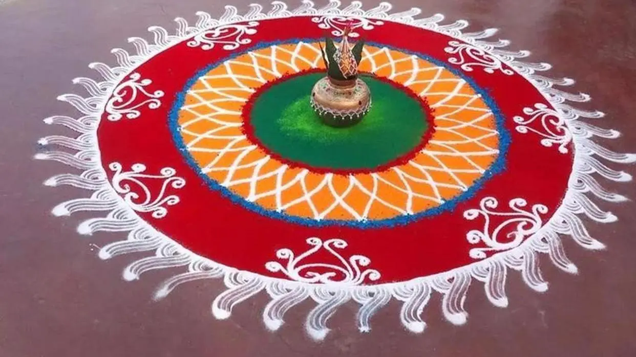 Rangoli Designs for Diwali 2021: दिवाली पर बनाएं रंगोली के ये आसान और खूबसूरत डिजाइन, बढ़ जाएगी घर की शान