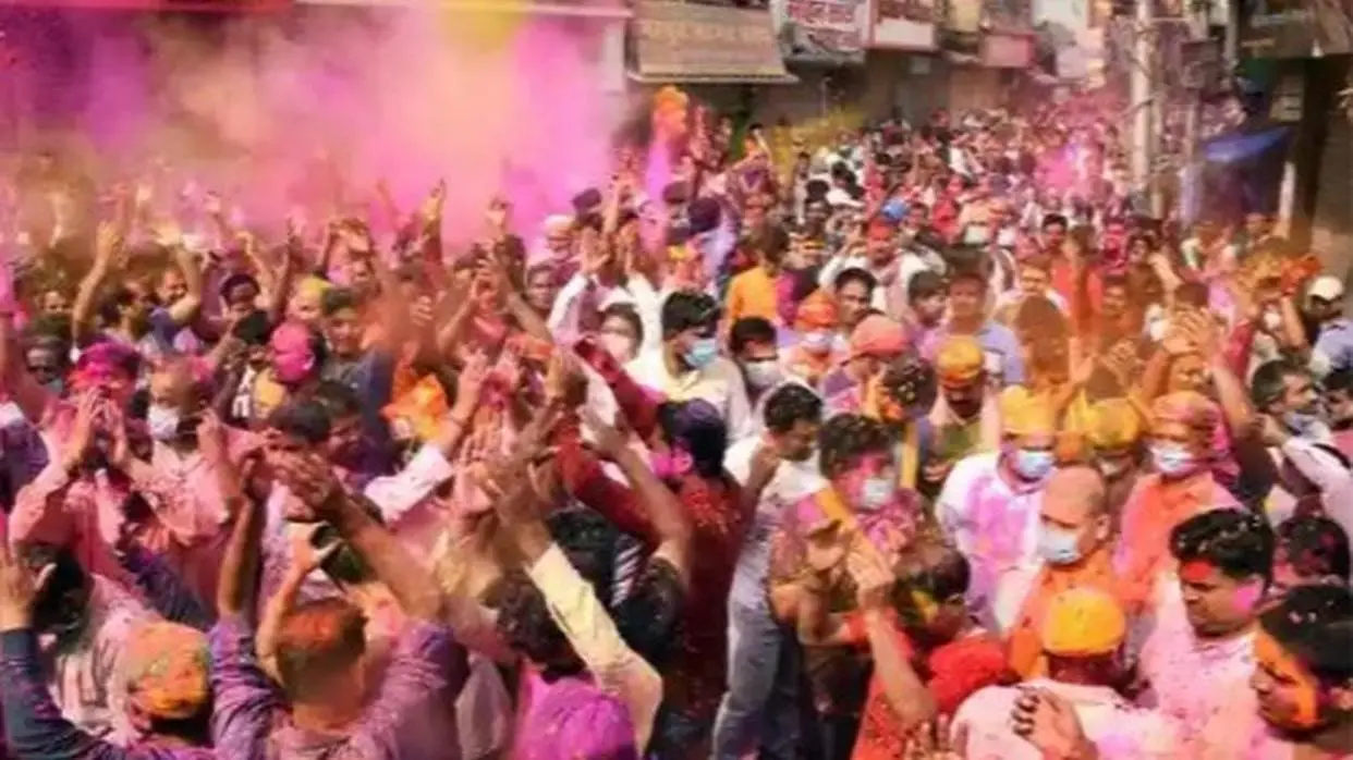 Holi 2022 Shubh Yog: इस साल होली पर बन रहे हैं कई शुभ योग, जानें इनका महत्व Image: PTI