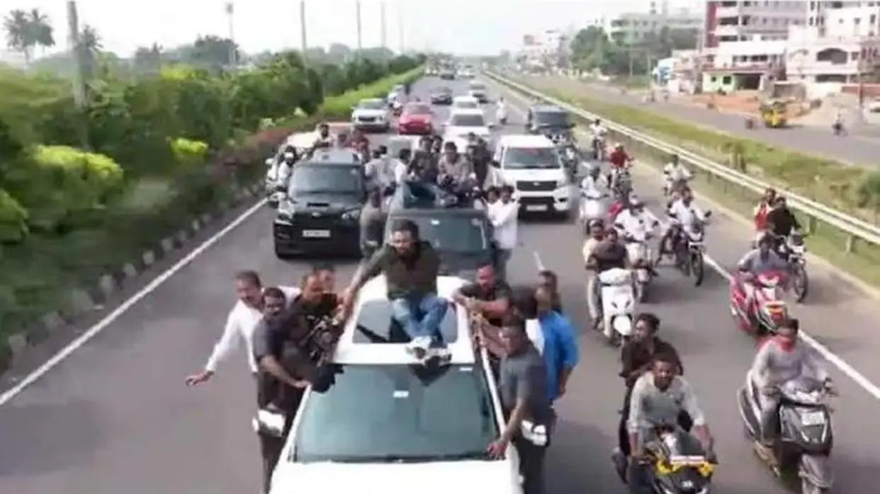 Image: Twitter/@SunnyPawanist