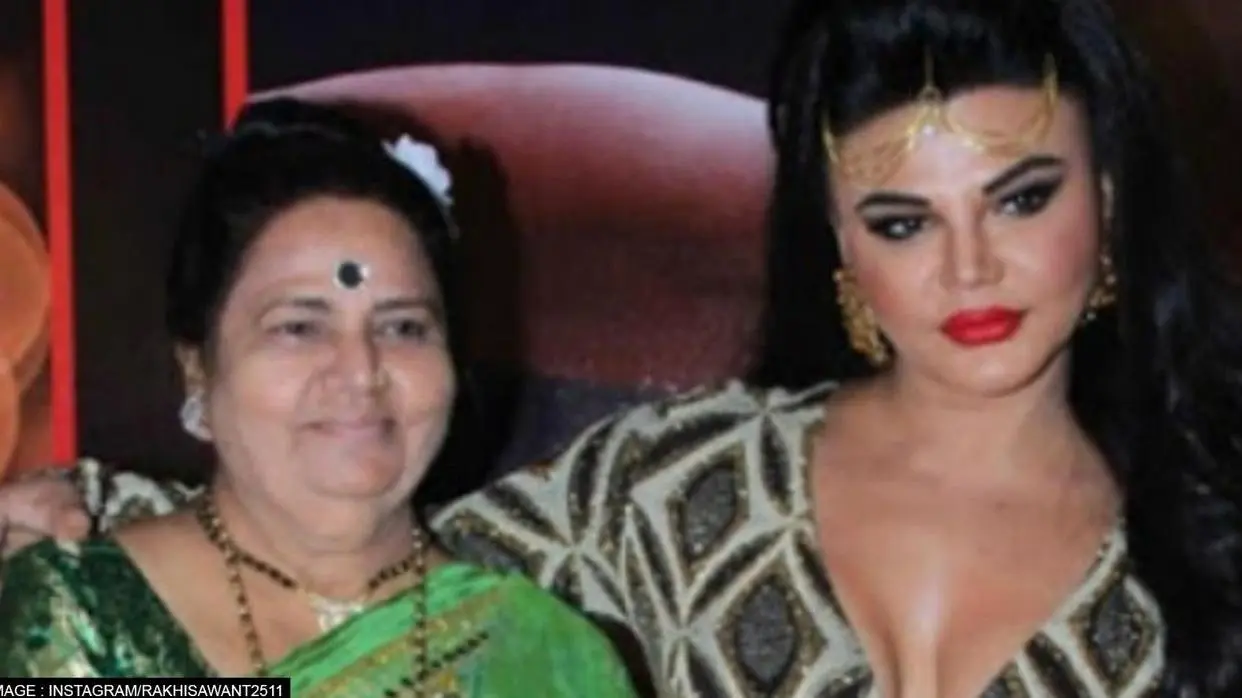 pc: instagram_rakhisawant_2511