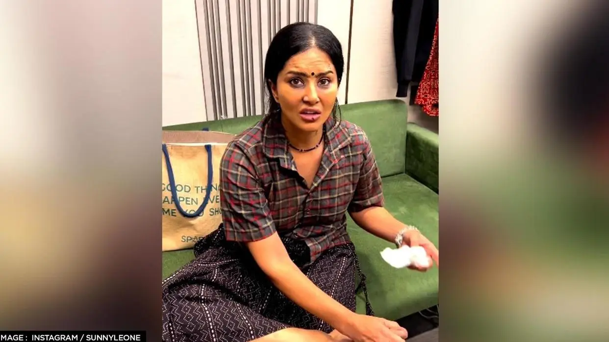 PC: @sunnyleone/Instagram