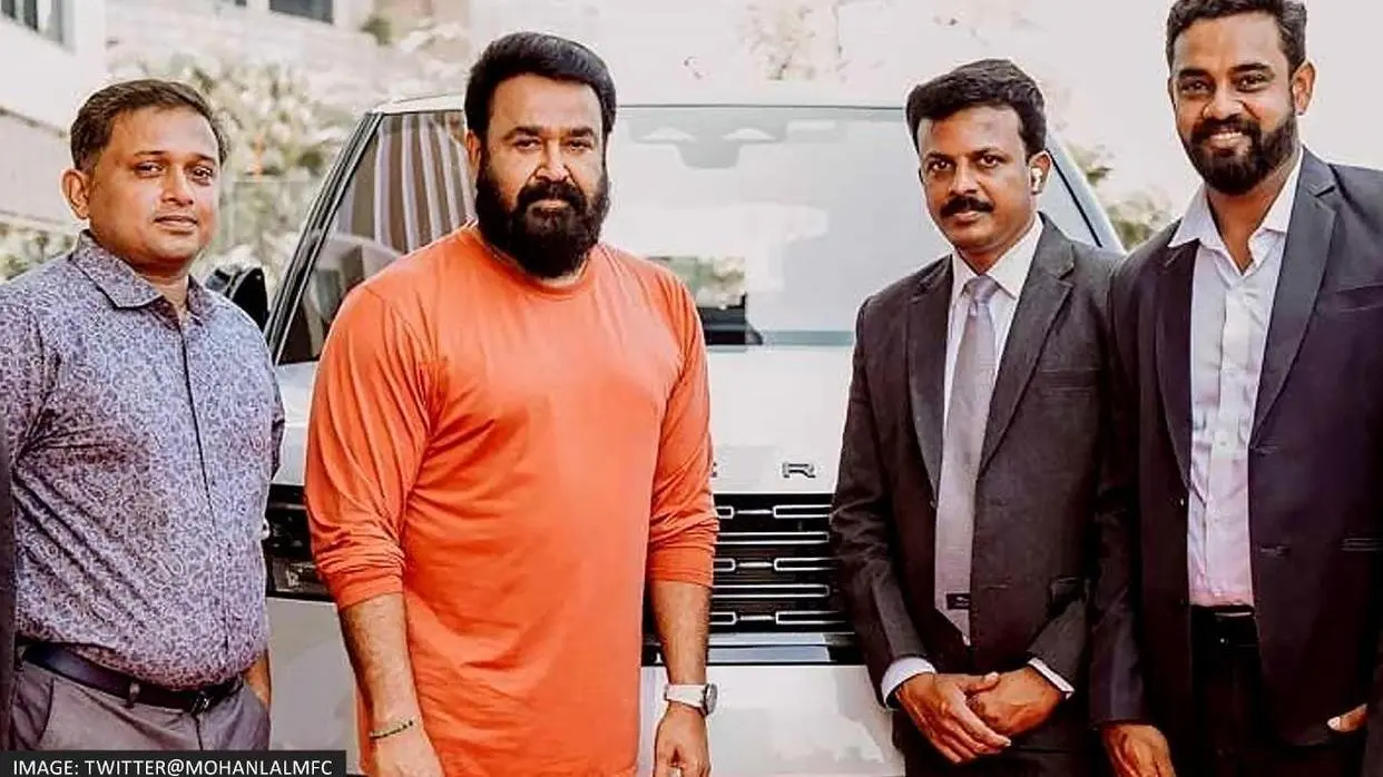 Mohanlal (pc: twitter@MohanlalMFC)