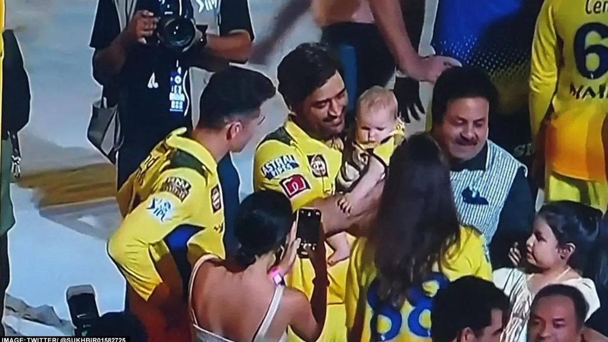 Twitter/ @Sukhbir01582725