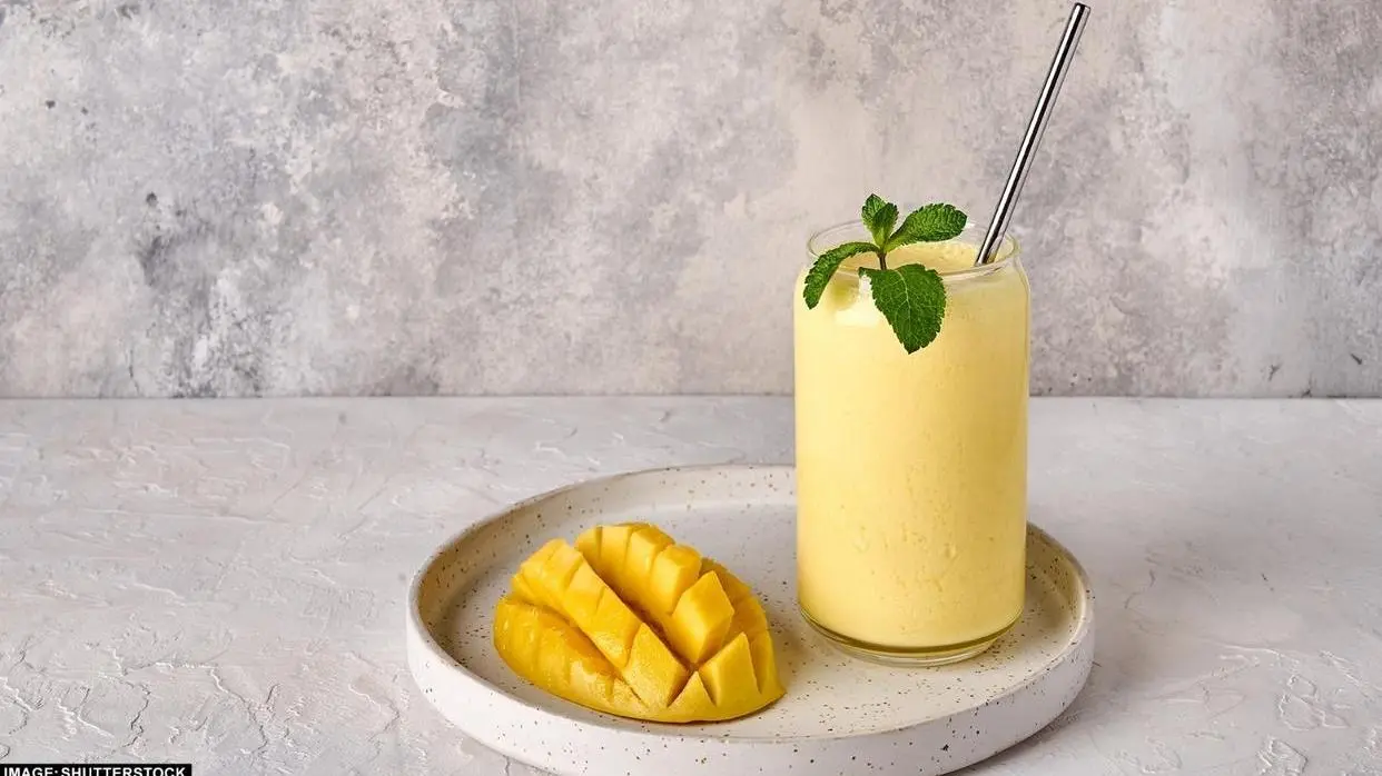 Benefits Of Mango Shake and Lassi