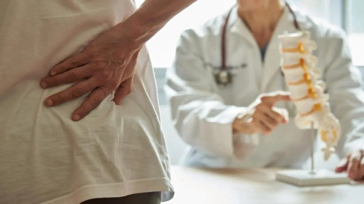 lower back pain Research, PC : Shutterstock