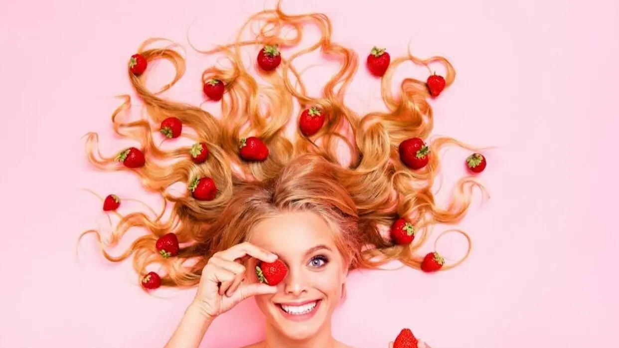 बालों को हेल्दी बनाएंगे ये फ्रूट हेयर मास्क (फोटो : shutterstock)