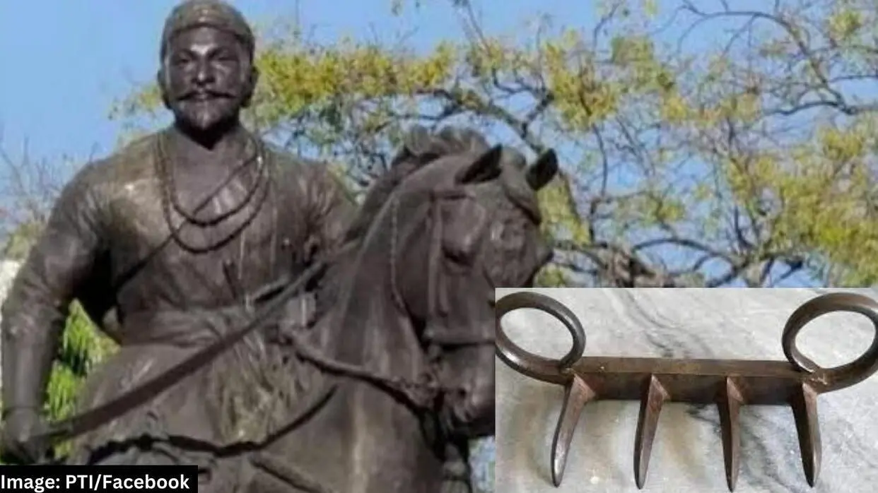 जिस वाघनख से छत्रपति शिवाजी महाराज ने अफजल खान को उतारा था मौत के घाट, UK से वापस लाया जा रहा भारत Chatrapati Shivaji Maharaj Wagh Nakh Gets Return to India from UK
(PC: Image: PTI/Facebook)