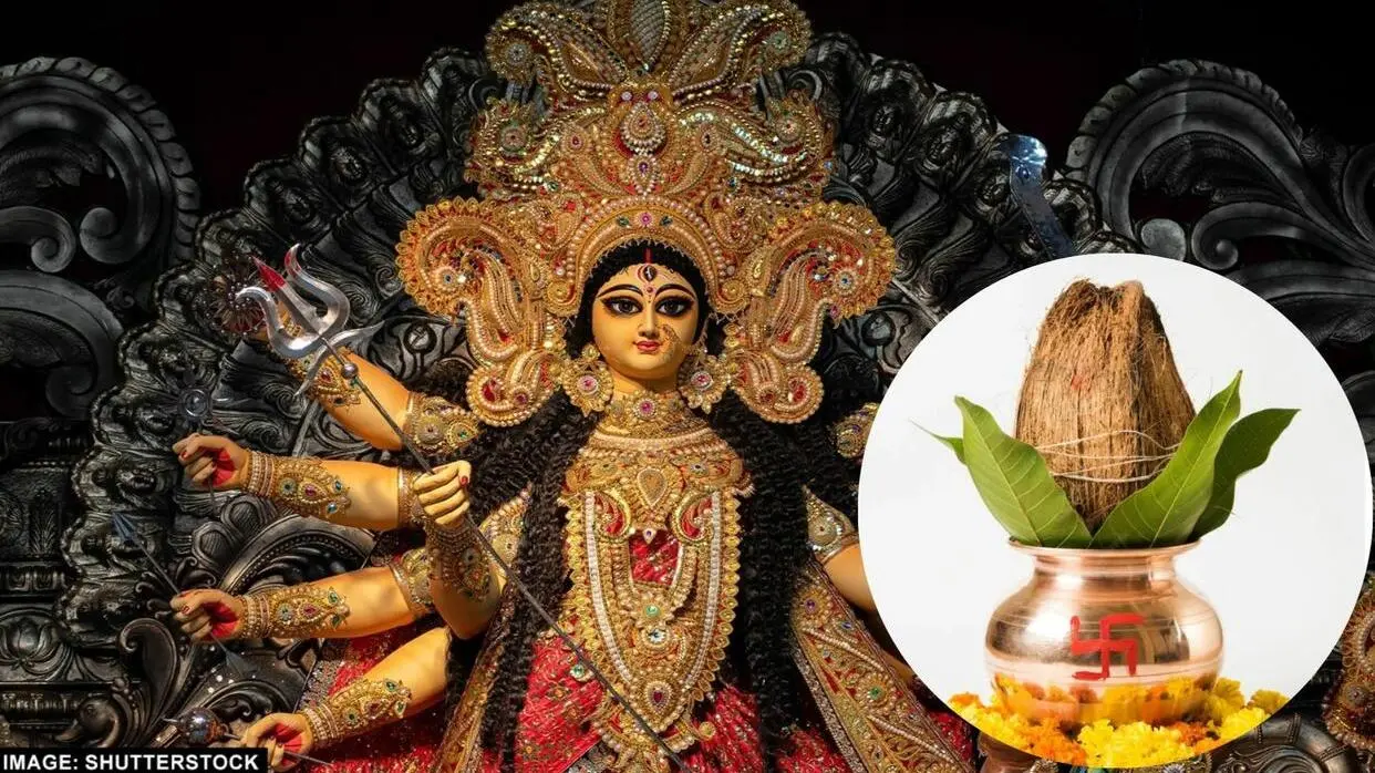 Kalash Par Nariyal Rakhne Ka Niyam
image- shutterstock