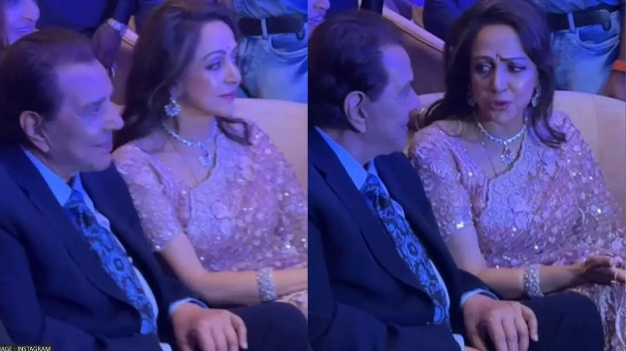 Dharmendra attends Hema Malini's Party
image- @bhawanasomaaya/instagram