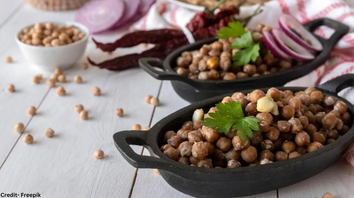 Navratri Vrat Ke Bad Kyo Khaye Jate Hai Kale Chane
image-freepik