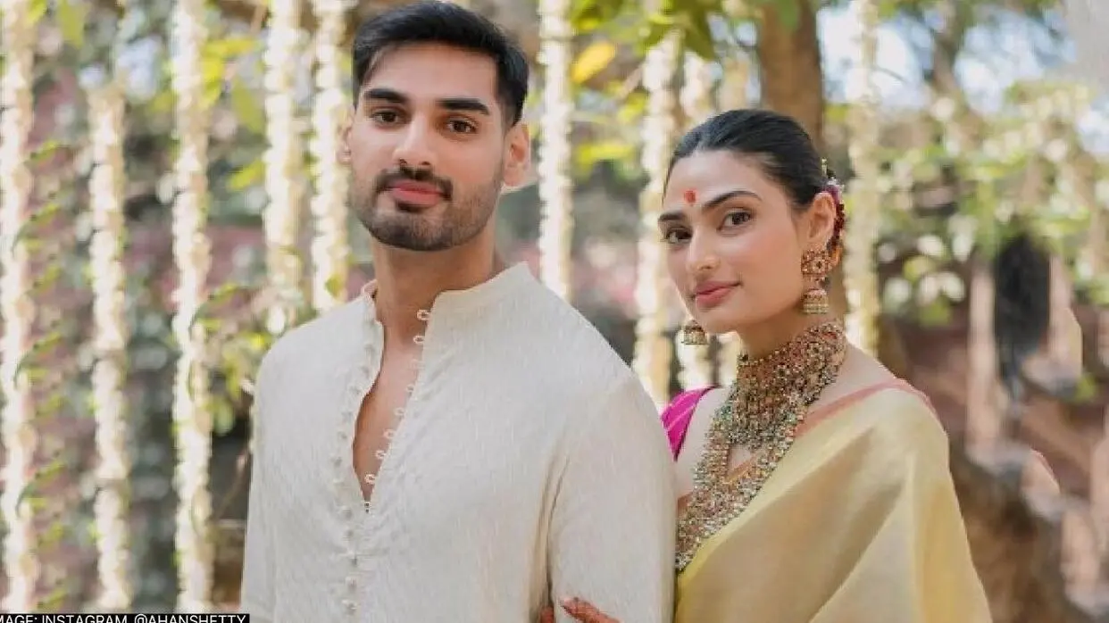 PC: @Ahanshetty/Instagram