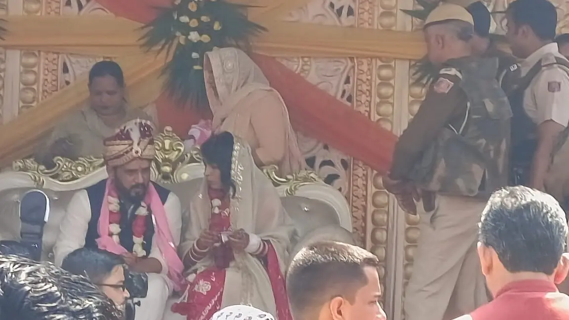 Kala Jathedi Marriage with Lady Don Anuradha